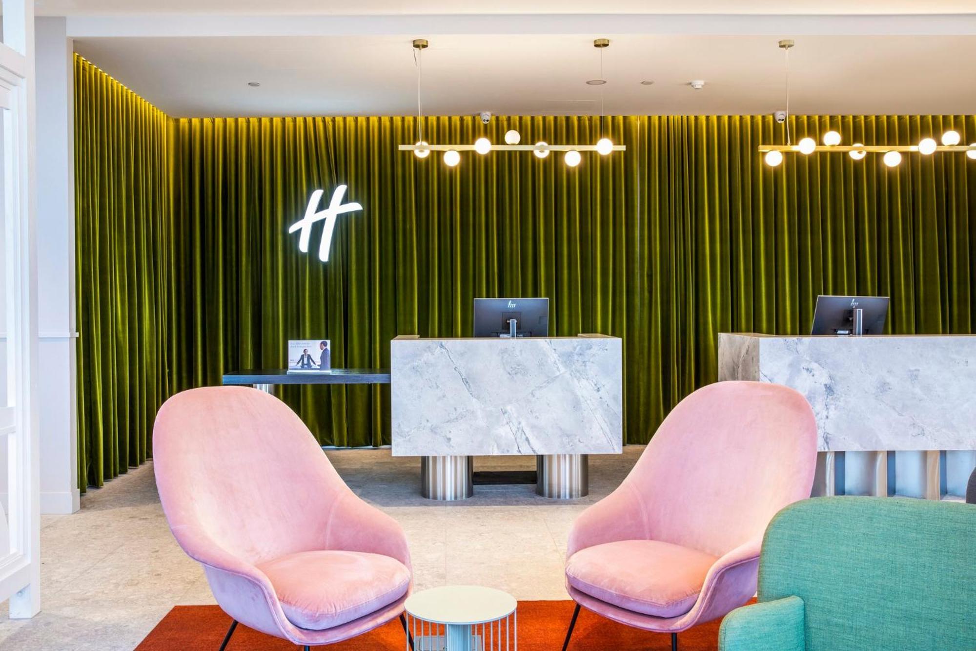 Holiday Inn Werribee By Ihg Exterior photo